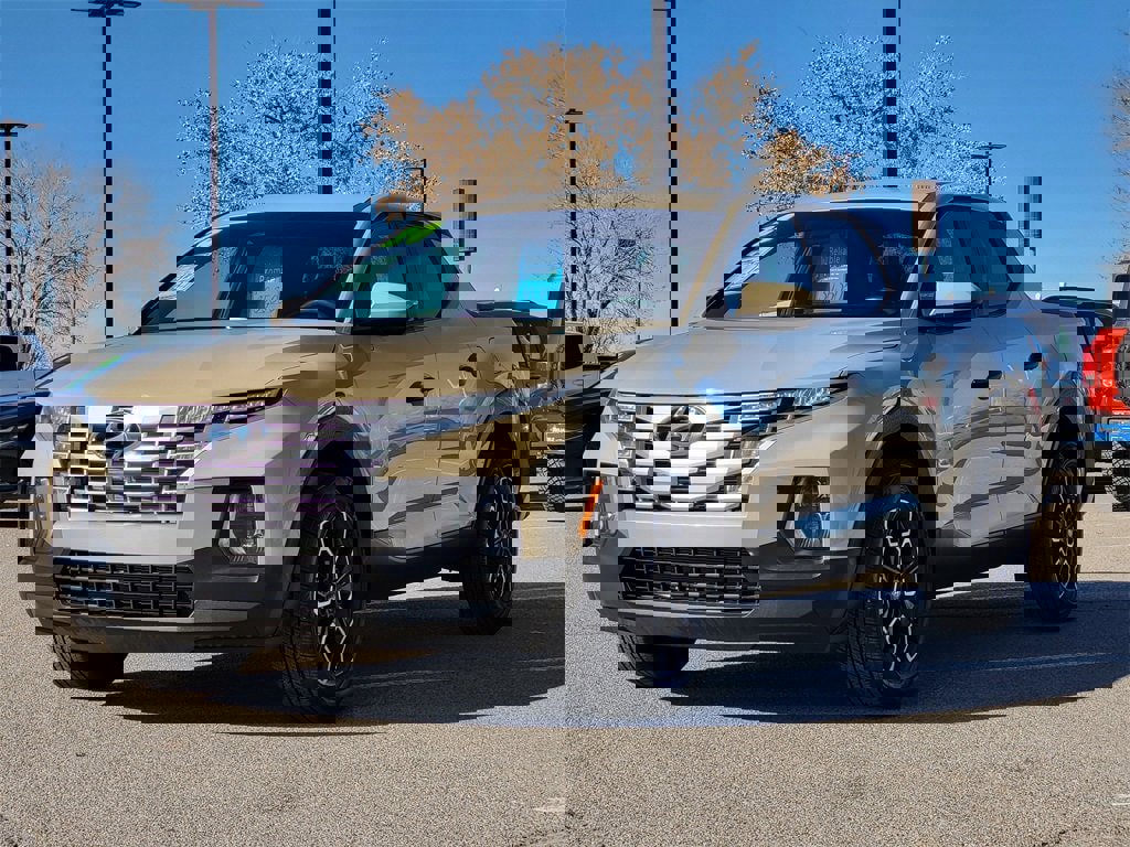 Used 2024 Hyundai Santa Cruz SE image 4