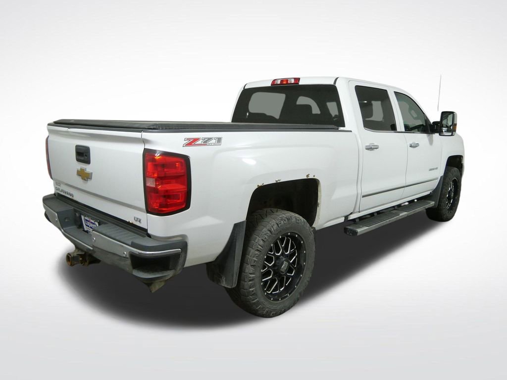 Used 2016 Chevrolet Silverado 2500 LTZ w/ LTZ Plus Package AWD/4WD image 4