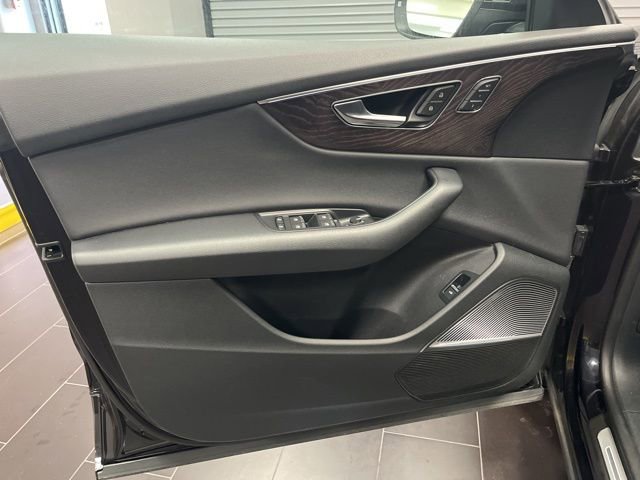 Used 2019 Audi Q8 Prestige image 14