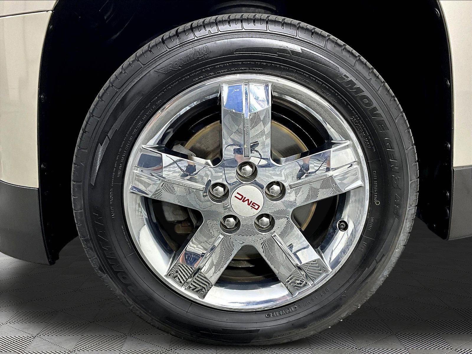 Used 2013 GMC Terrain SLT w/ Chrome and Technology Package FWD image 34