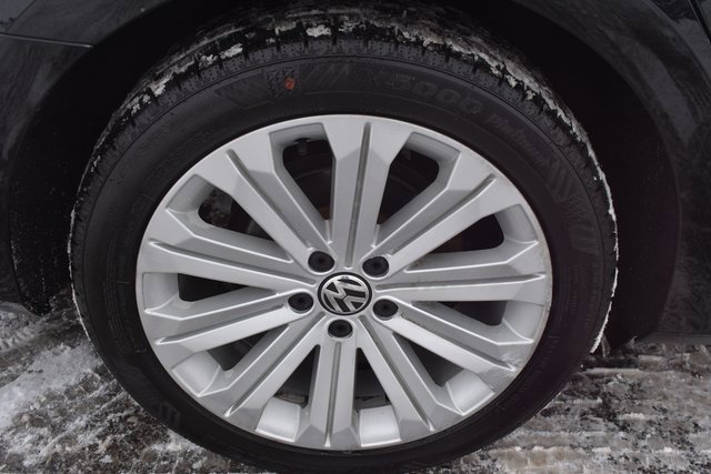 Used 2012 Volkswagen Passat TDI SE image 42