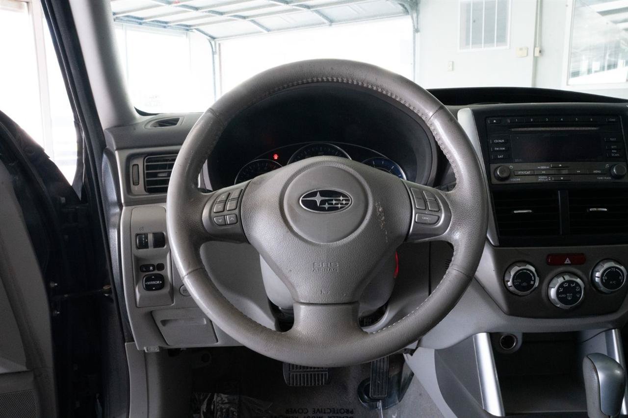 Used 2010 Subaru Forester 2.5X Limited AWD/4WD image 13