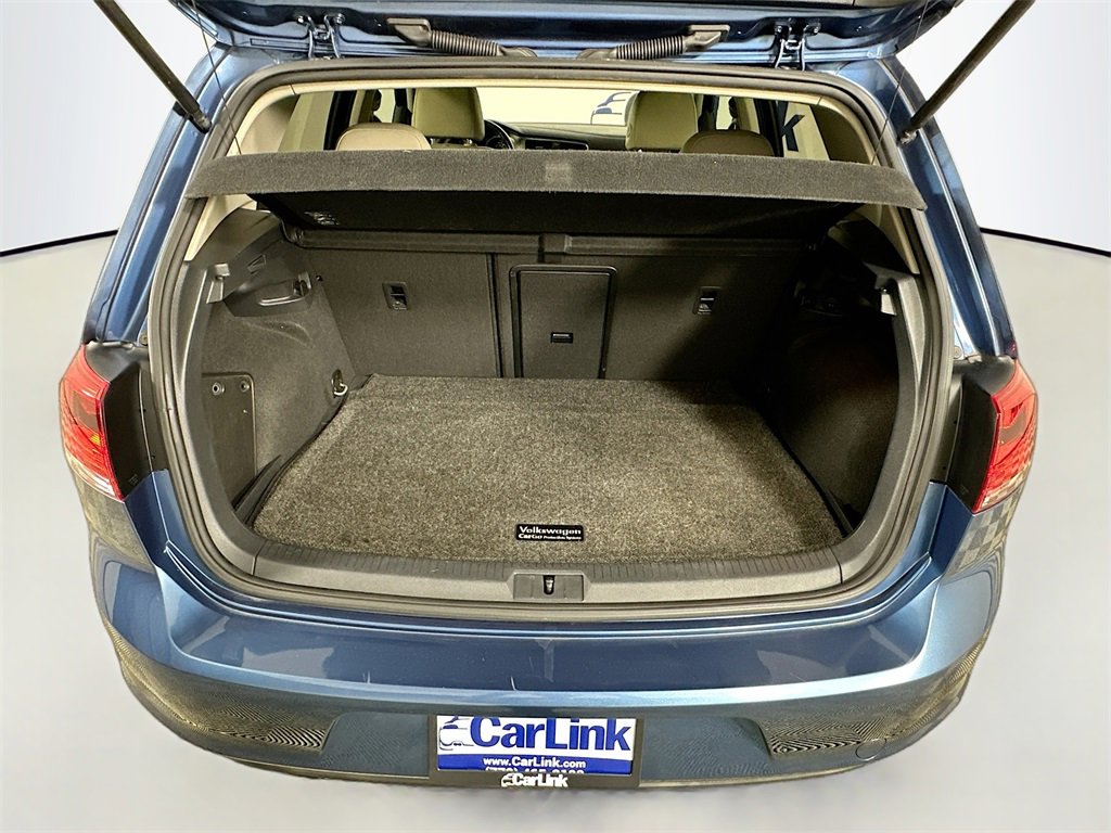 Used 2015 Volkswagen Golf SE w/ Lighting Package image 30
