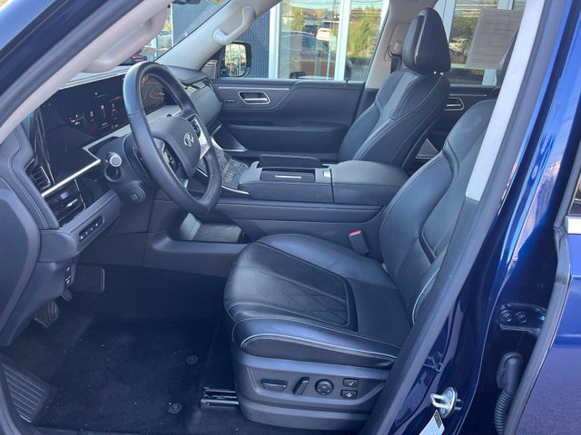 Used 2025 INFINITI QX80 Sensory AWD/4WD image 23