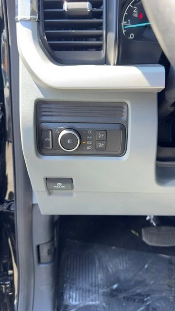 Used 2026 Ford F250 XLT AWD/4WD image 9