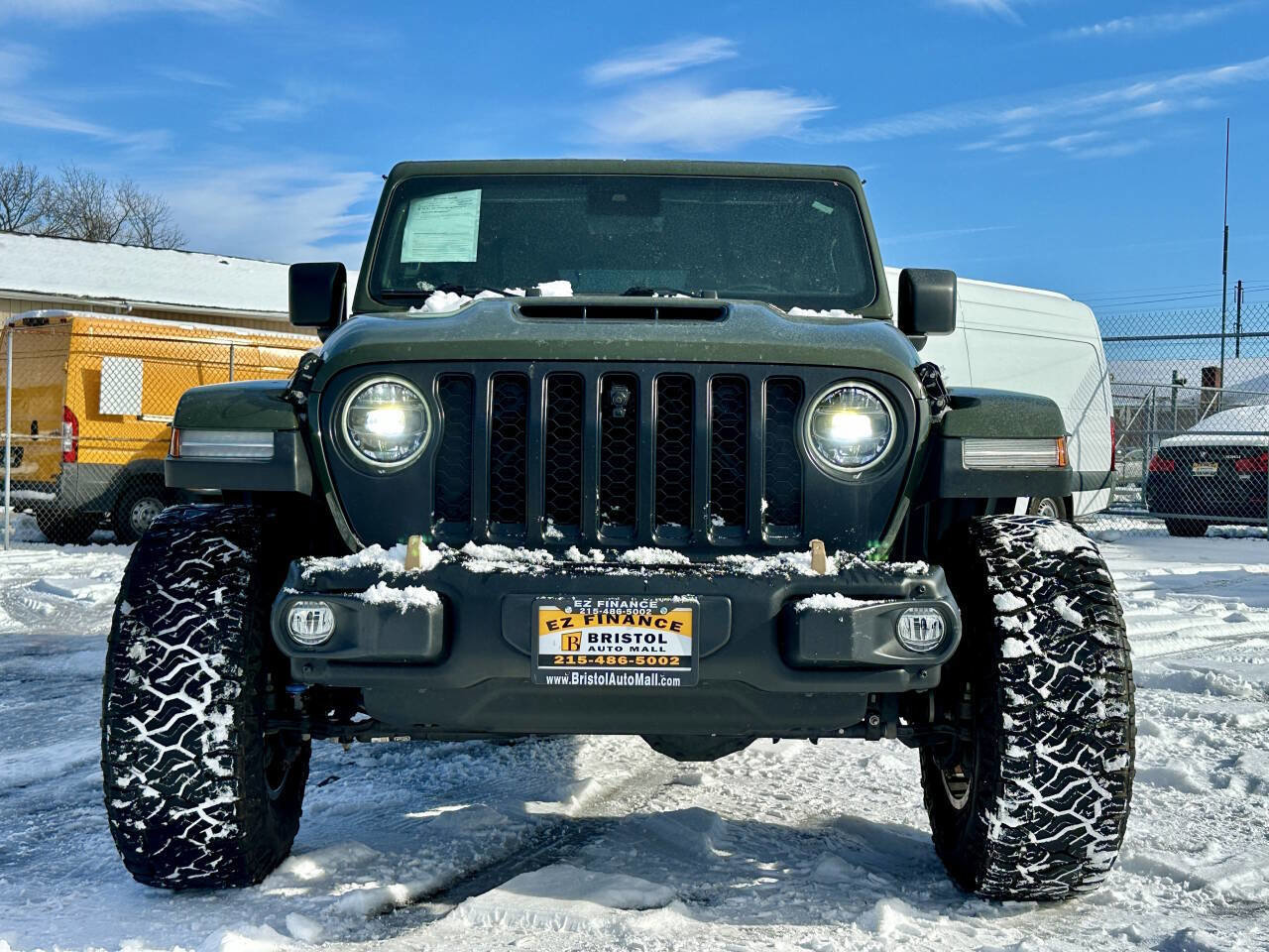 Used 2022 Jeep Wrangler Unlimited Rubicon w/ Trailer Tow Package image 2