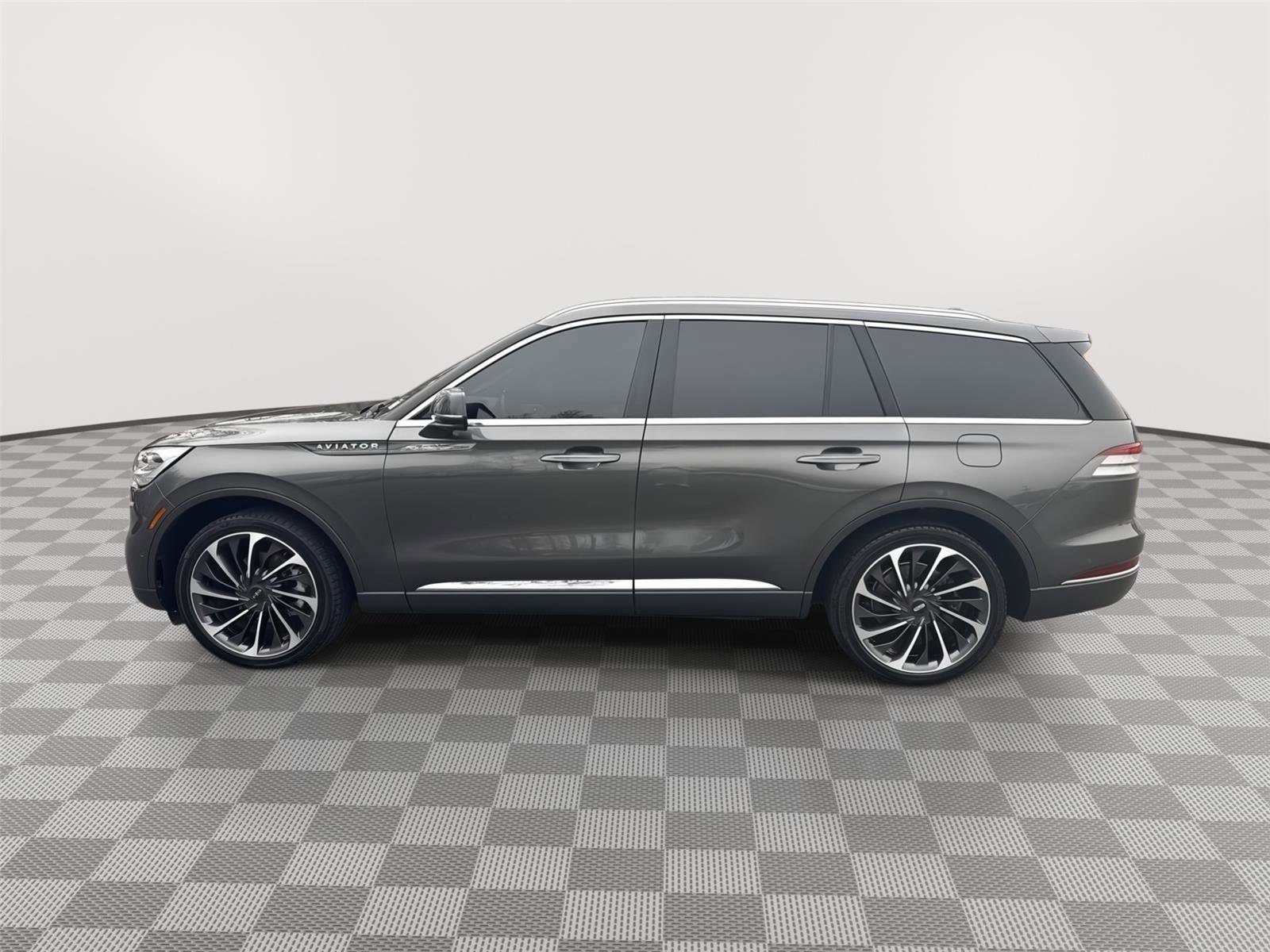 Used 2020 Lincoln Aviator Reserve w/ Equipment Group 202A AWD/4WD image 8