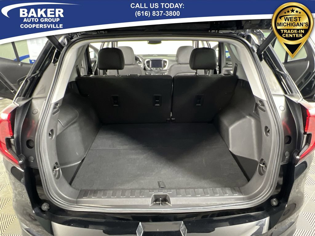 Used 2022 GMC Terrain SLE w/ Driver Convenience Package image 27