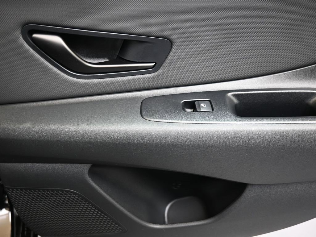 New 2026 Hyundai Elantra SEL Sport image 15