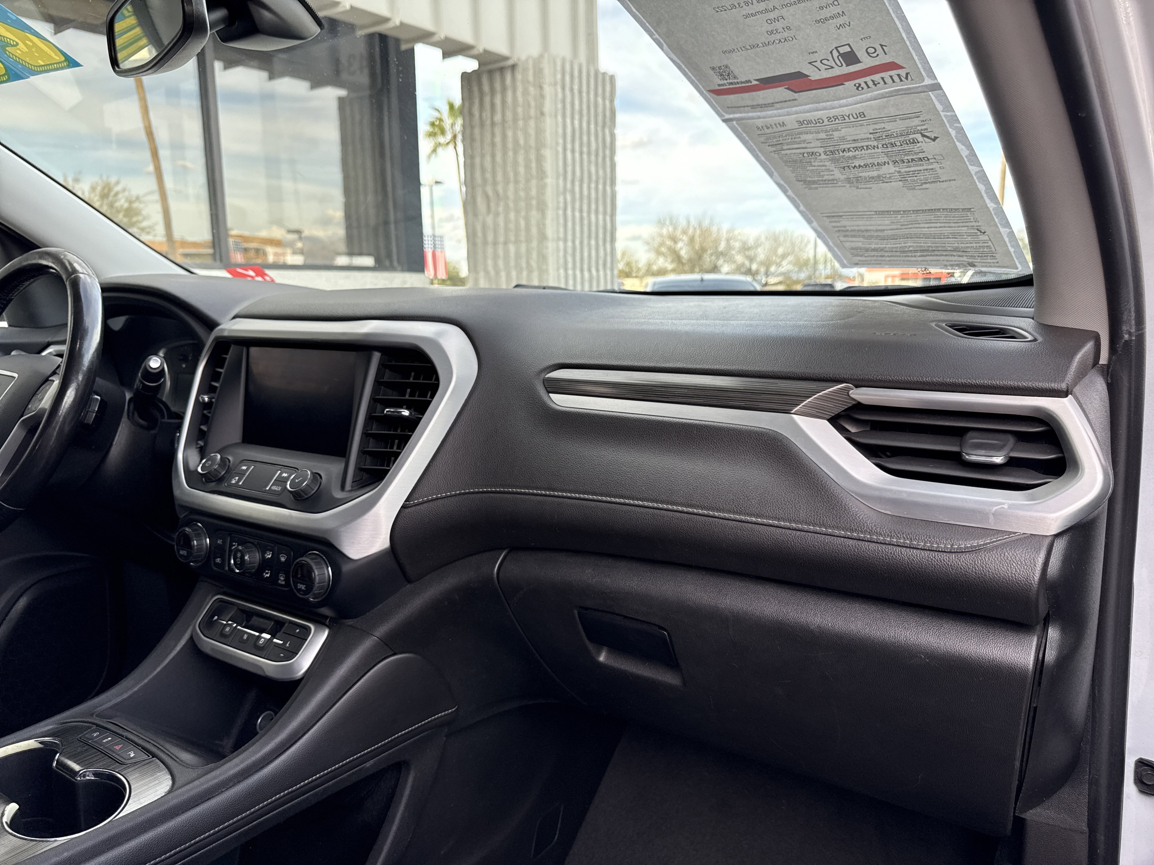 Used 2020 GMC Acadia SLT image 66