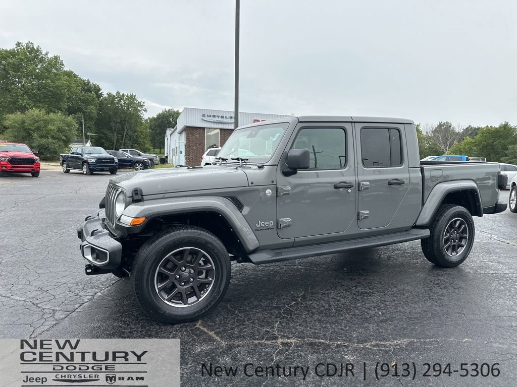 Used 2021 Jeep Gladiator Overland w/ Popular Equipment Package image 1