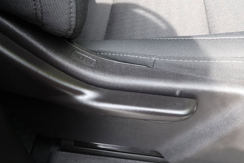 Certified 2024 Chevrolet Silverado 1500 RST w/ Z71 Off-Road Package image 38