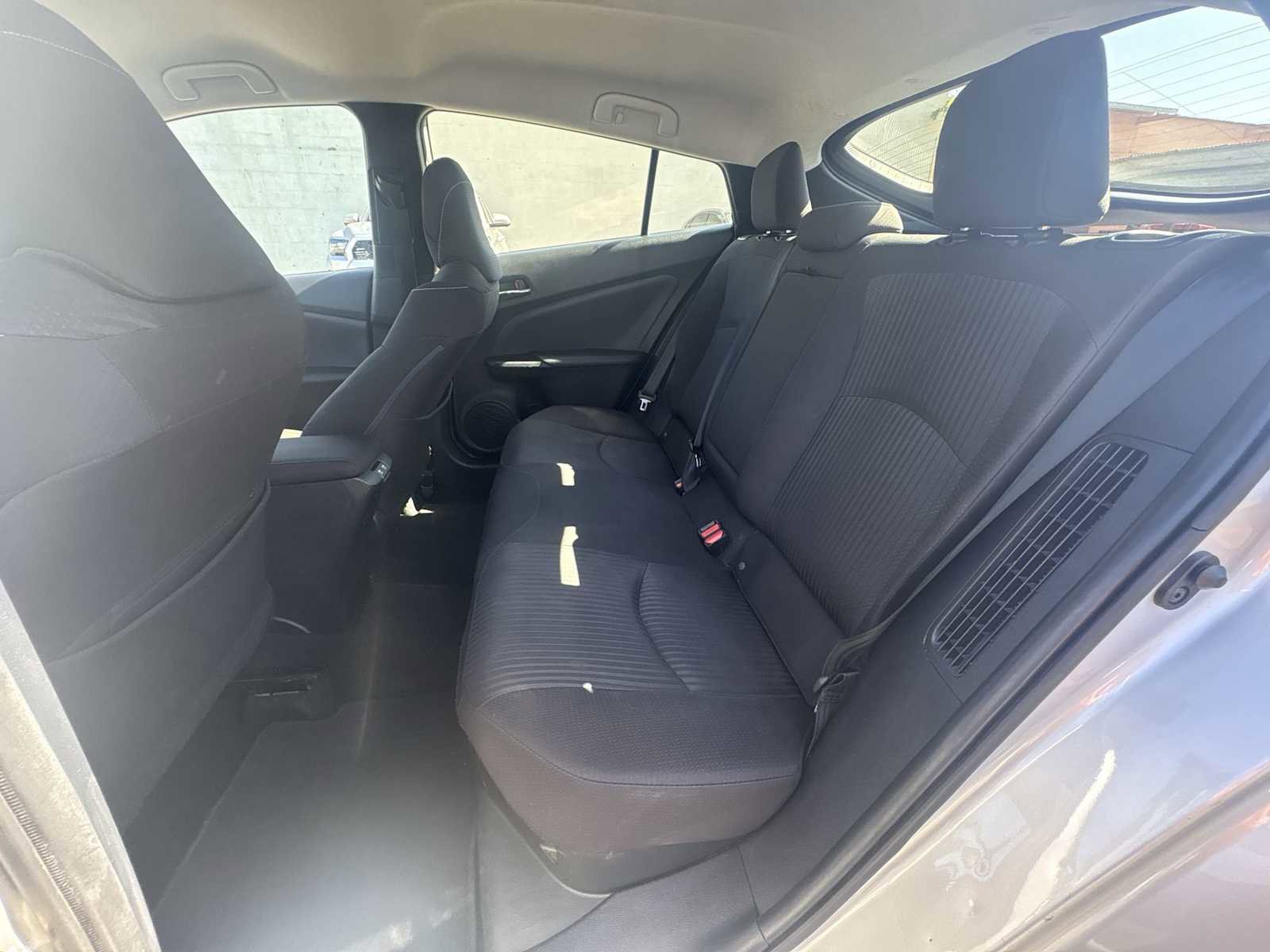 Used 2020 Toyota Prius Prime LE image 22