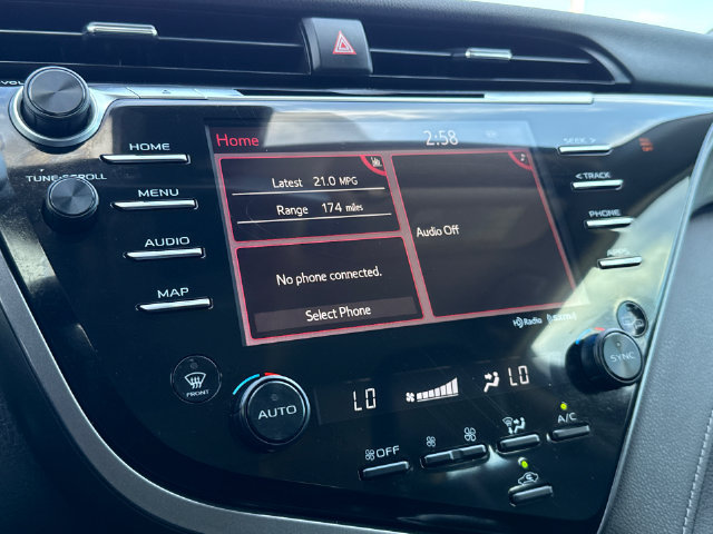Used 2019 Toyota Camry XSE FWD image 22