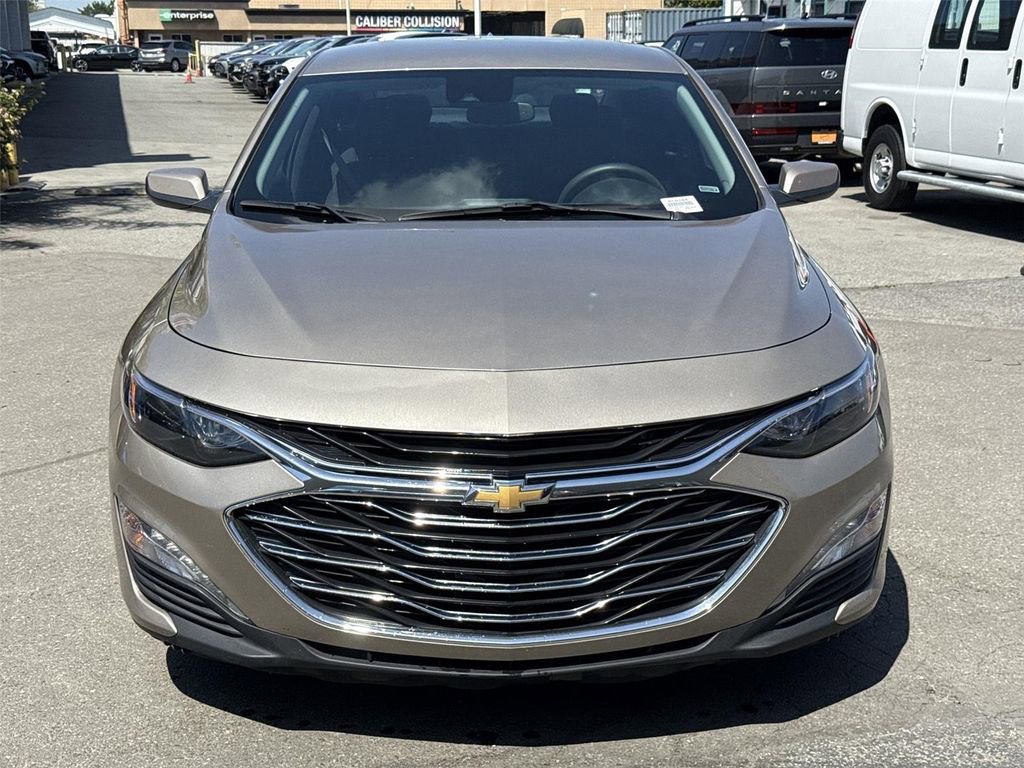 Used 2025 Chevrolet Malibu LT FWD image 8