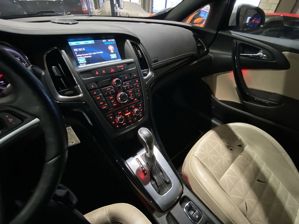Used 2016 Buick Cascada Premium image 8
