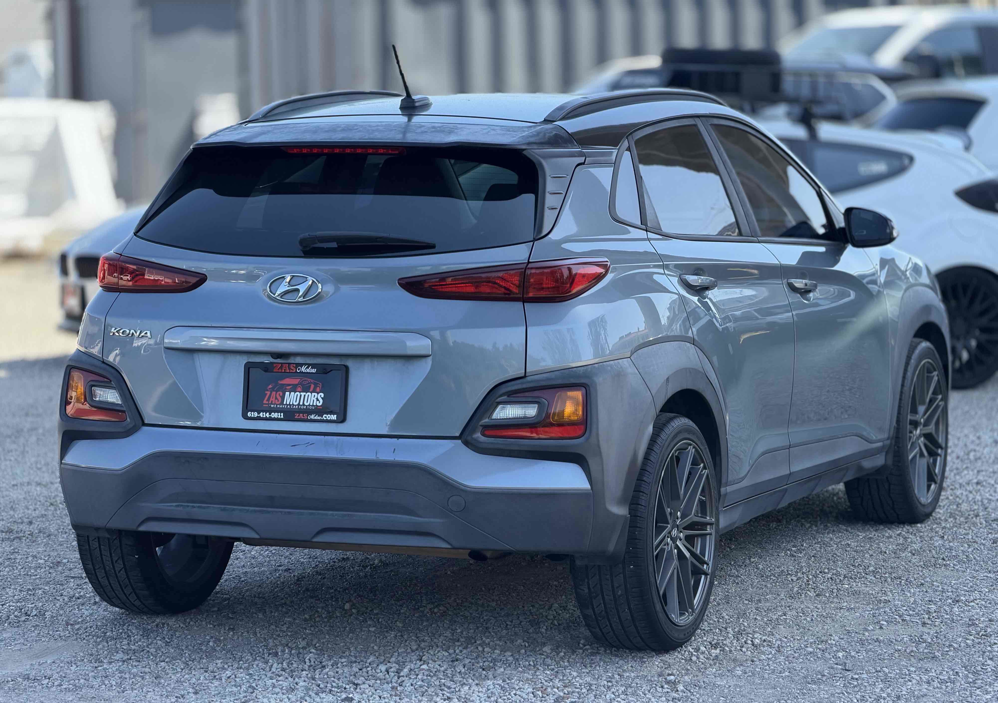 Used 2018 Hyundai Kona SEL FWD image 6