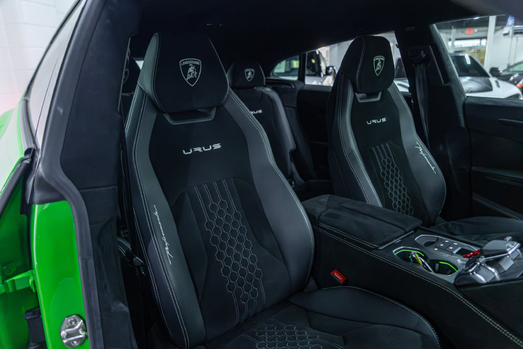 Used 2023 Lamborghini Urus Performante AWD/4WD image 69