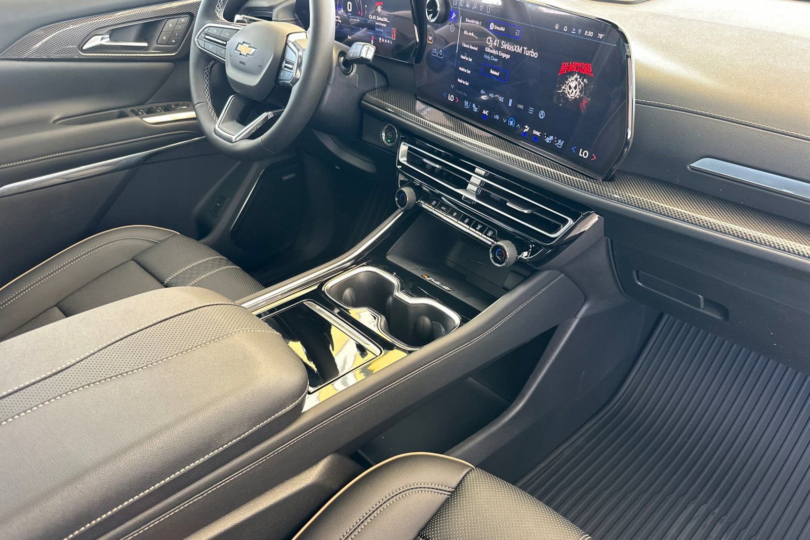 New 2026 Chevrolet Traverse High Country image 18