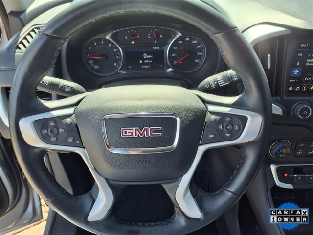Used 2024 GMC Terrain SLT image 16