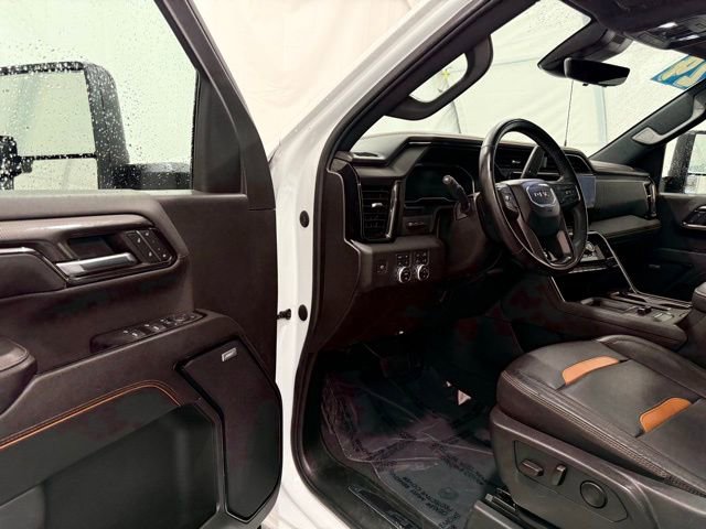 Used 2024 GMC Sierra 3500 AT4 w/ Technology Package image 32