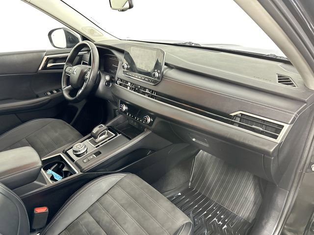 Used 2024 Mitsubishi Outlander SE image 31