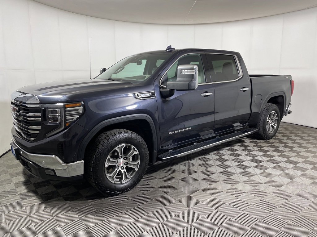 Used 2024 GMC Sierra 1500 SLT w/ SLT Convenience Package image 4