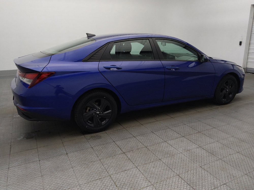 Used 2022 Hyundai Elantra SEL FWD image 10
