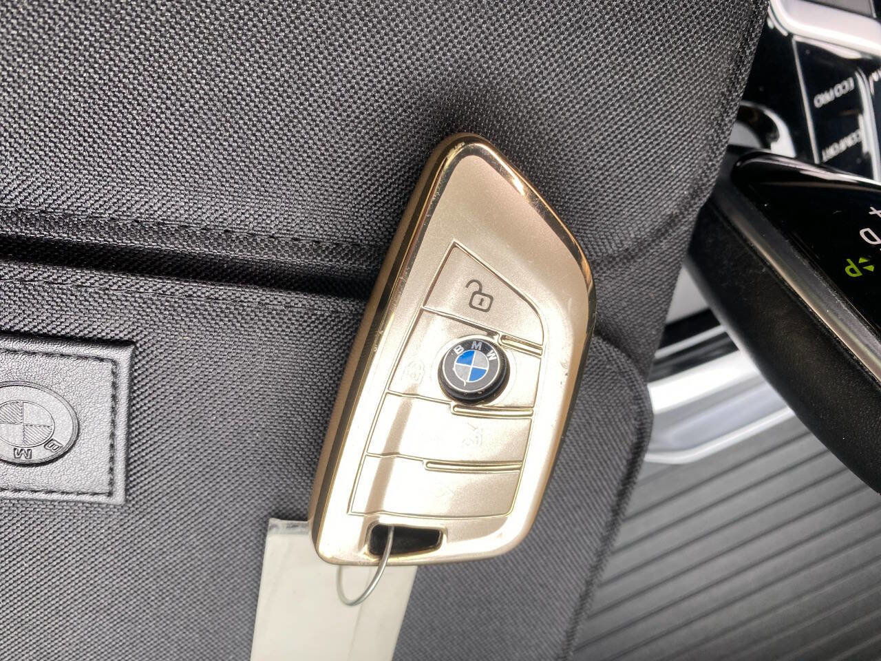 Used 2019 BMW X3 sDrive30i w/ Premium Package image 23