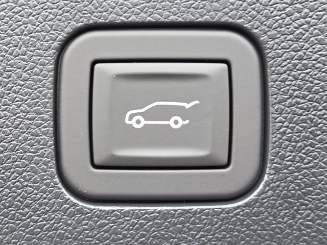 New 2027 Chevrolet Equinox LT w/ Convenience Package II FWD image 19