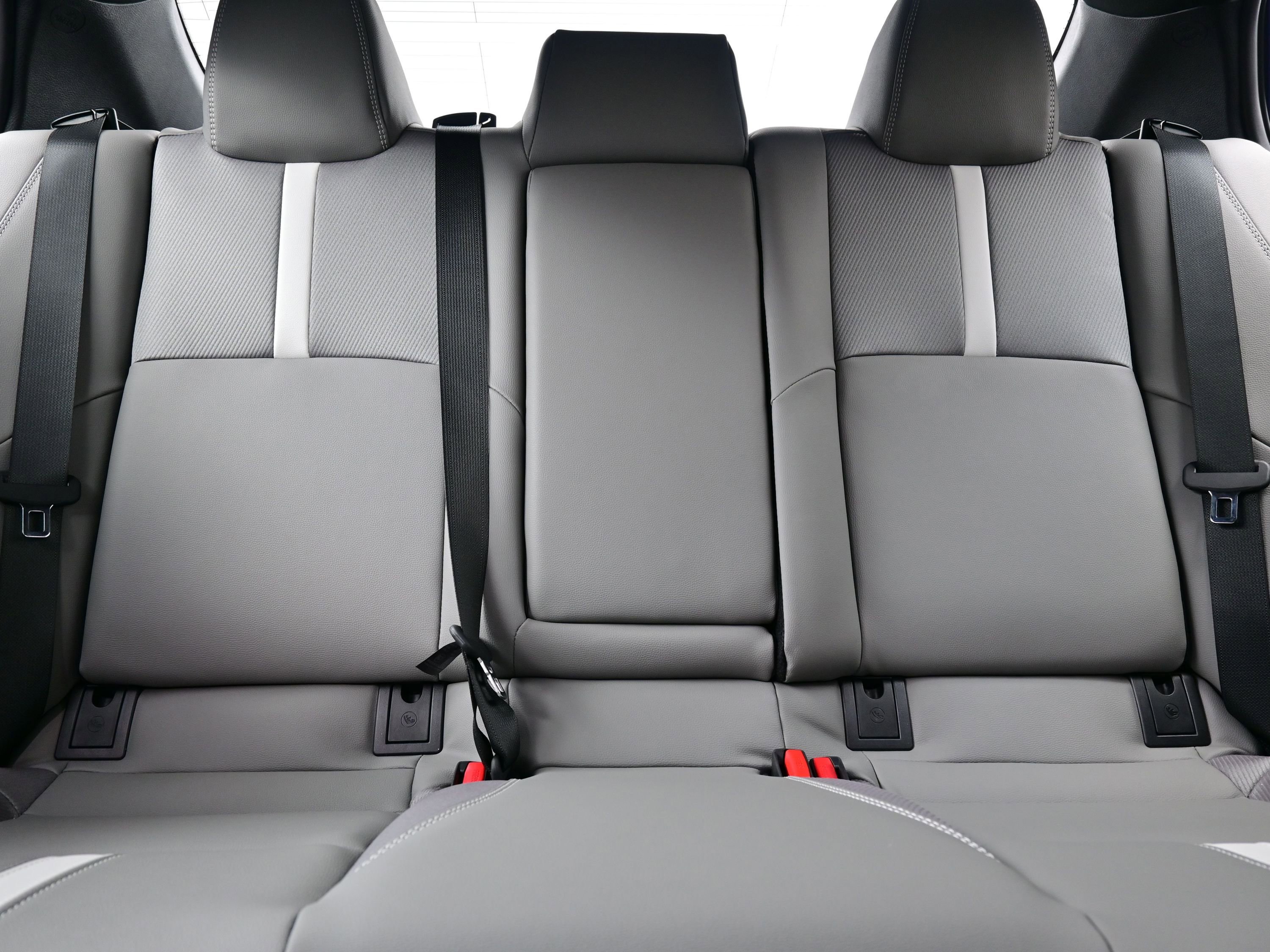 Used 2026 Toyota Camry SE image 17