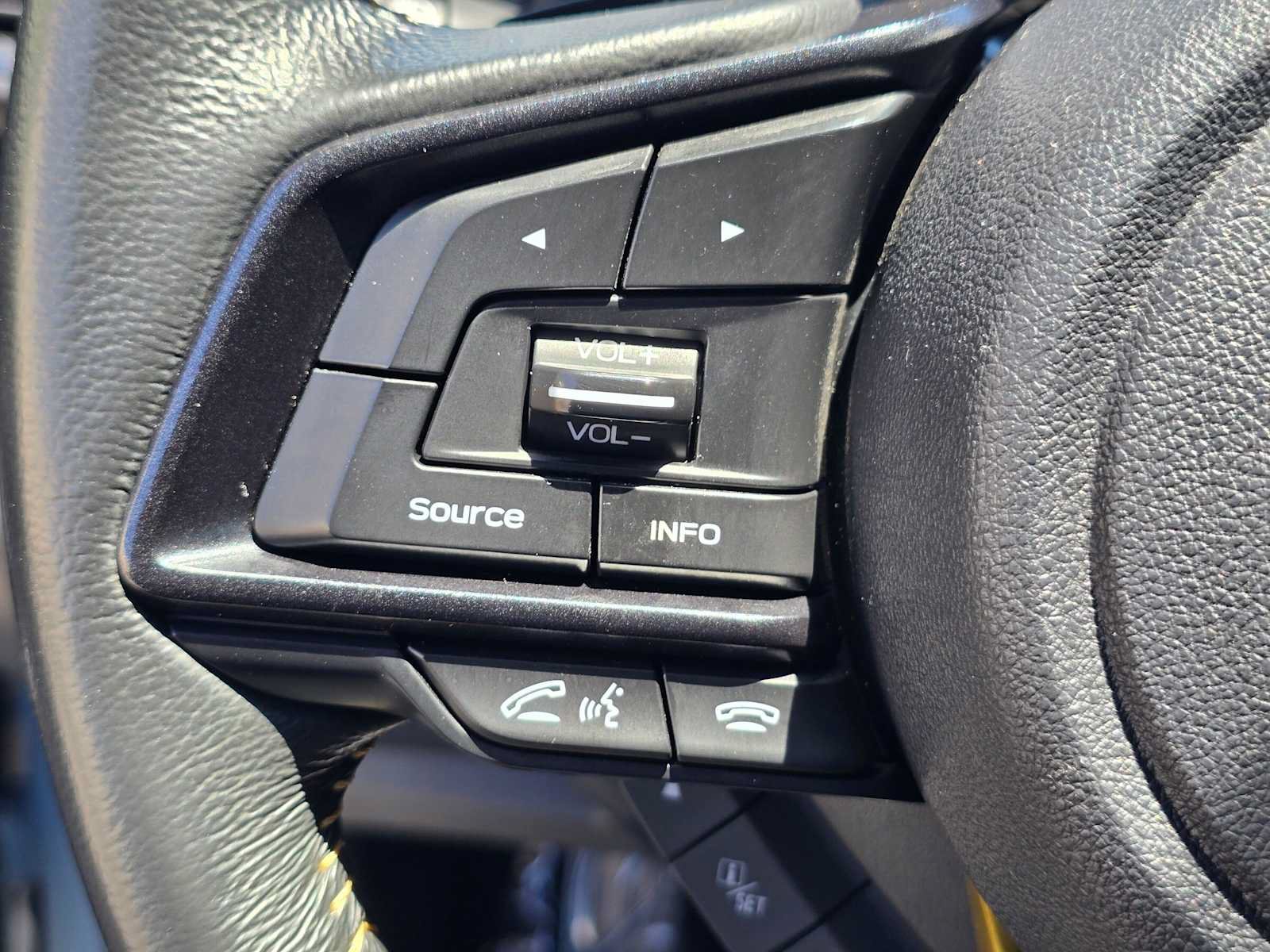 Used 2022 Subaru Crosstrek 2.5i Sport w/ Moonroof Package AWD/4WD image 36