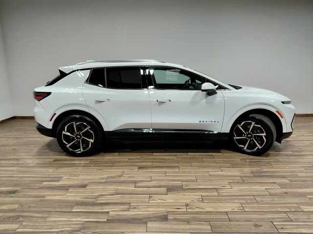 Used 2025 Chevrolet Equinox EV LT w/ Convenience Package image 28