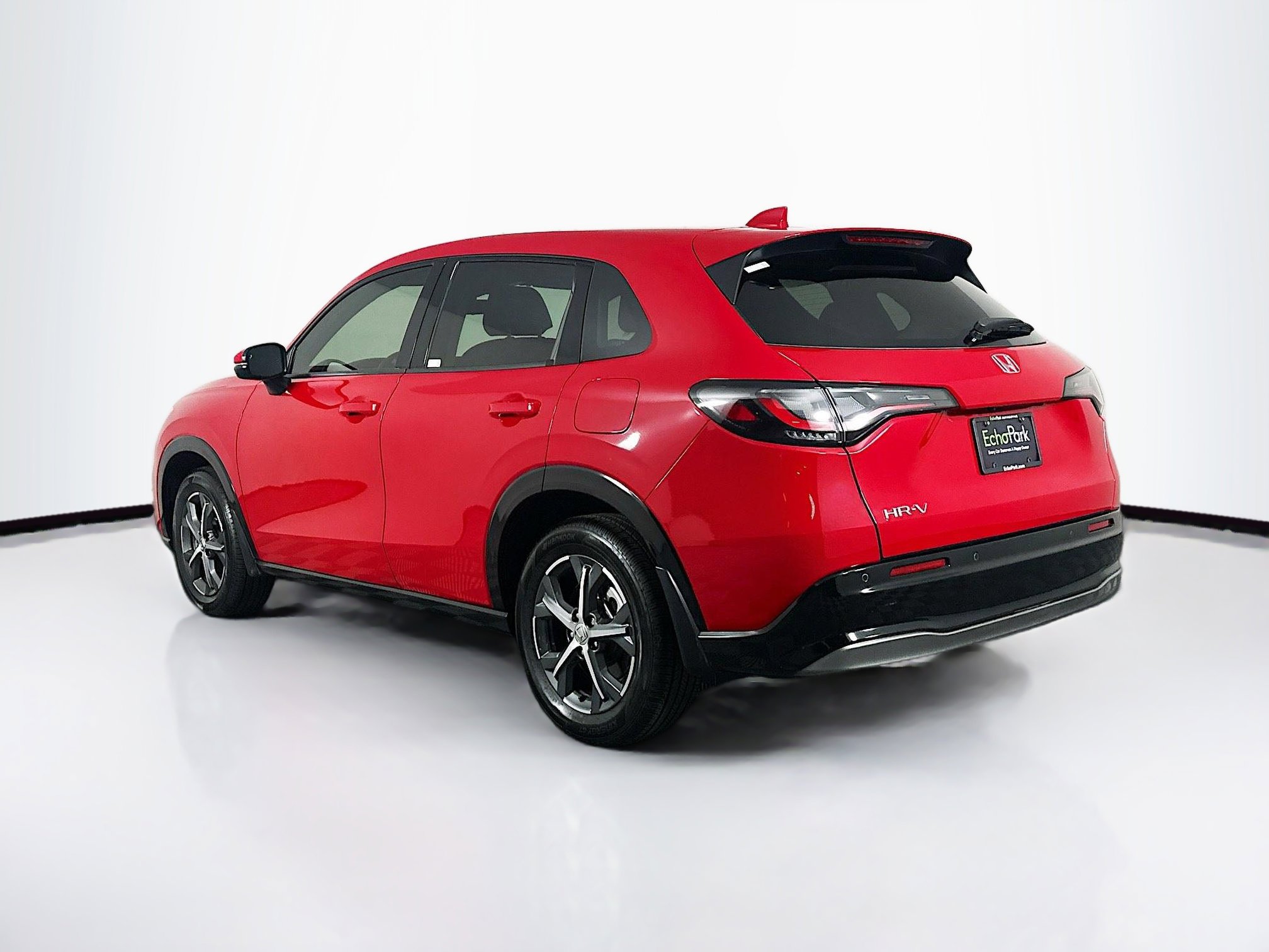Used 2024 Honda HR-V EX-L image 5