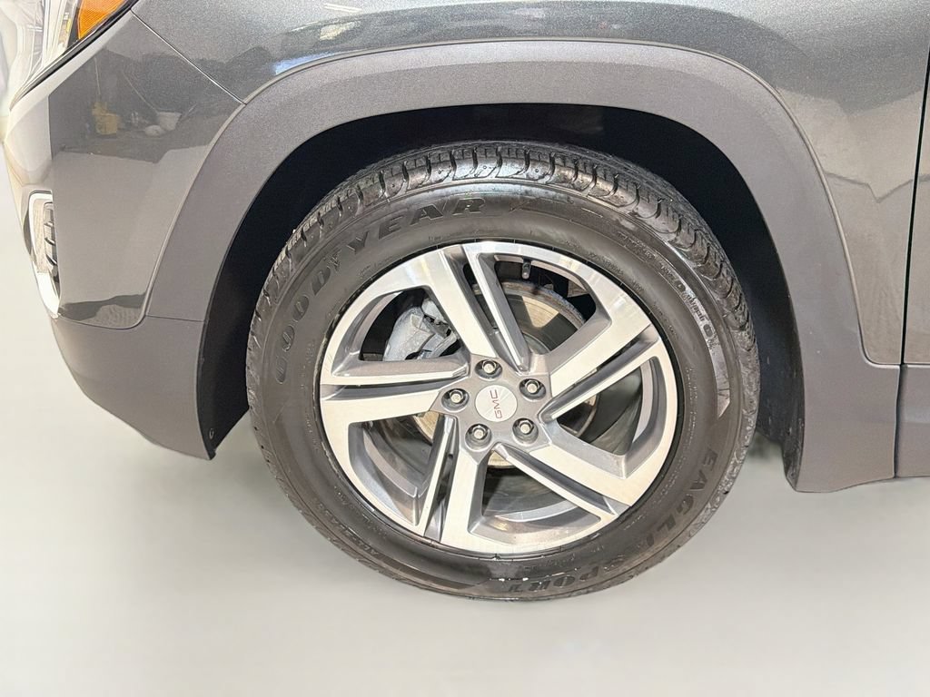 Used 2020 GMC Terrain SLT w/ Preferred Package FWD image 32