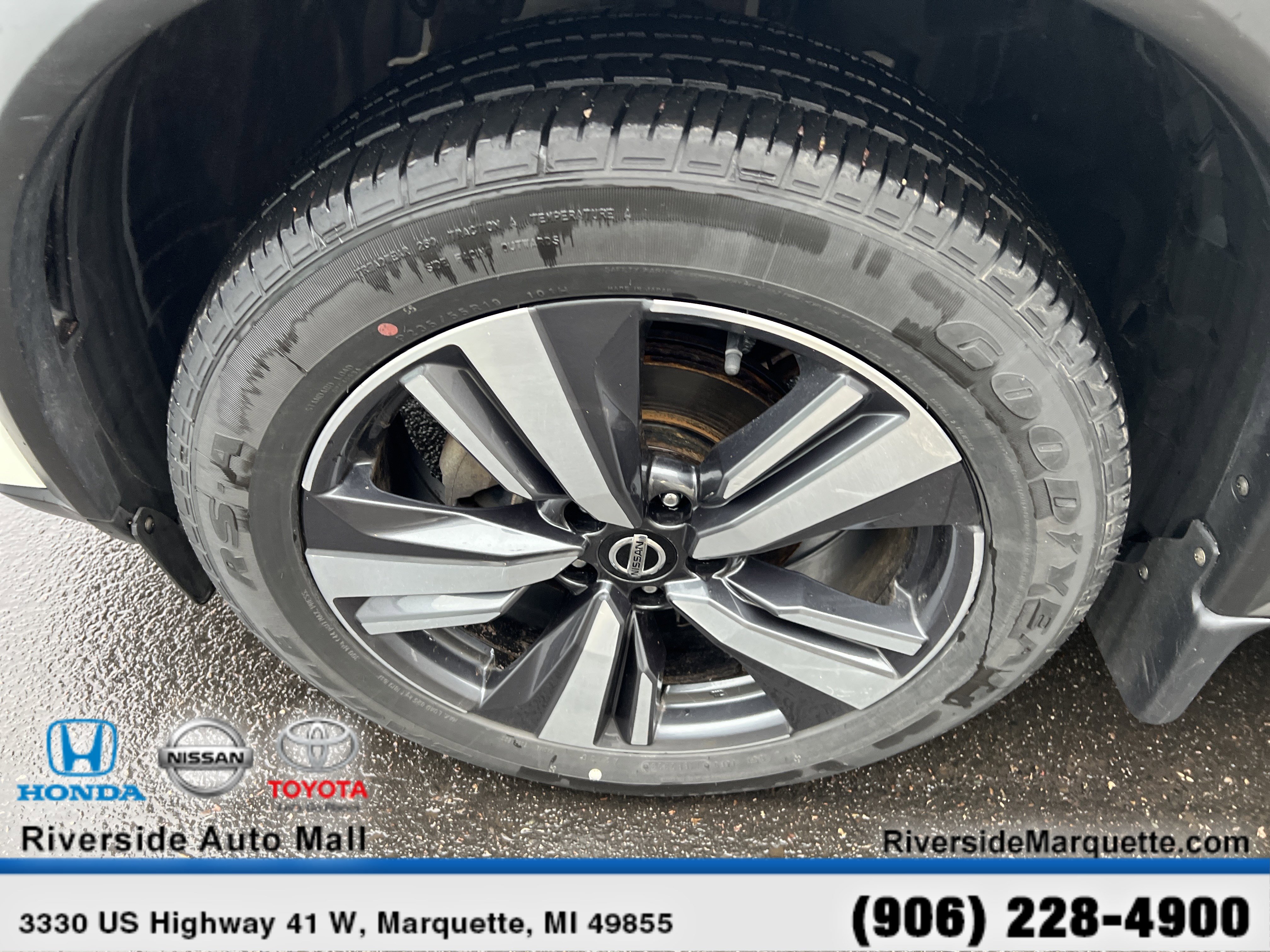 Used 2021 Nissan Rogue Platinum AWD/4WD image 11