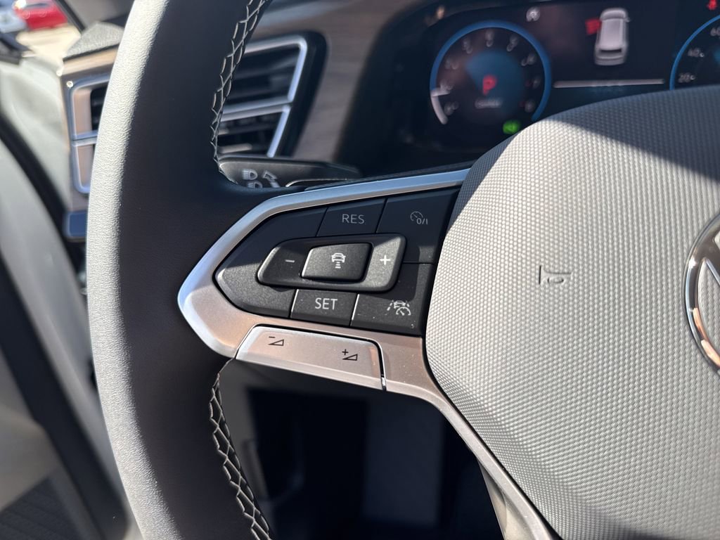 New 2026 Volkswagen Atlas SE image 16