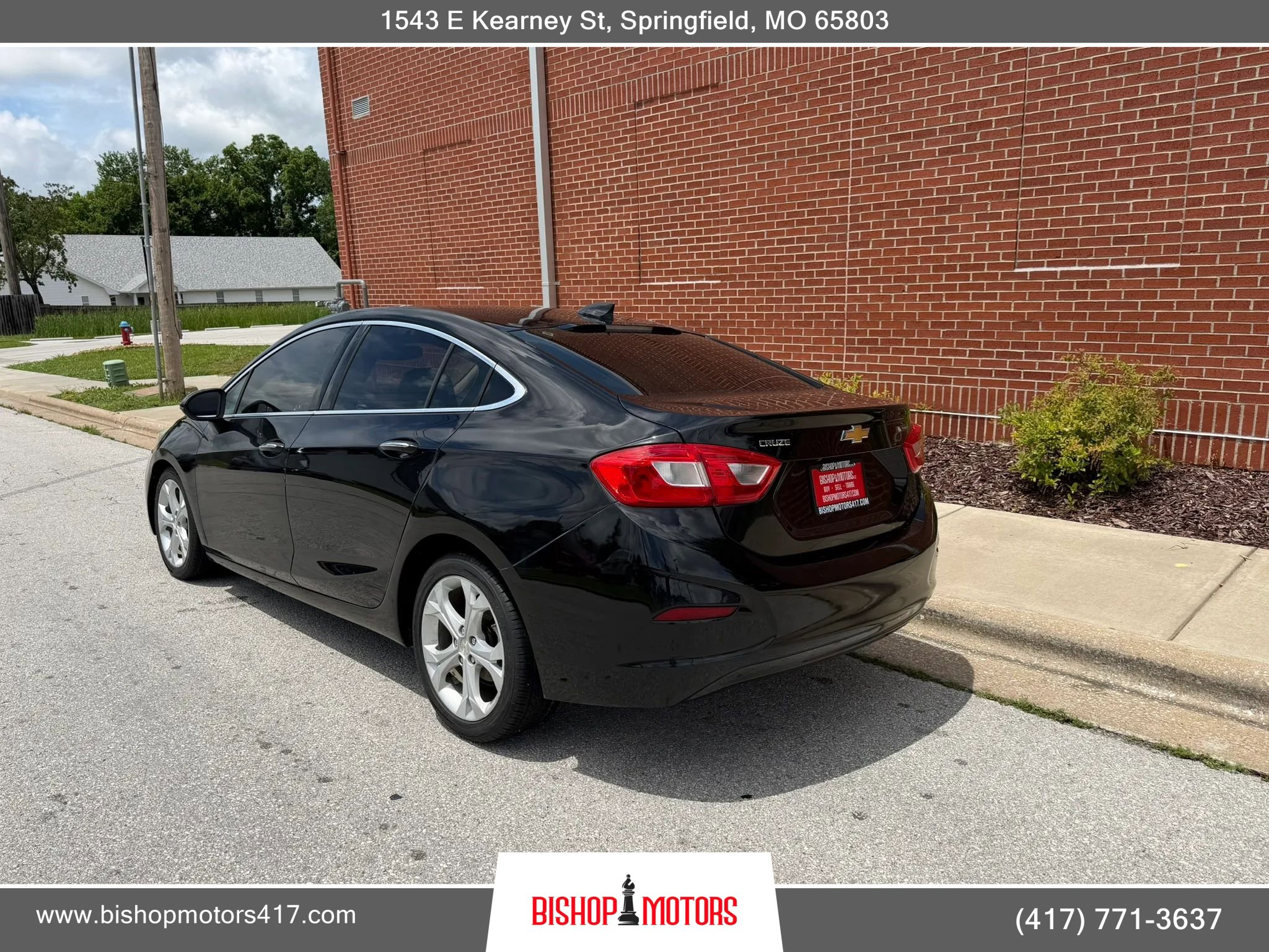 Used 2016 Chevrolet Cruze Premier w/ Enhanced Convenience Package FWD image 3