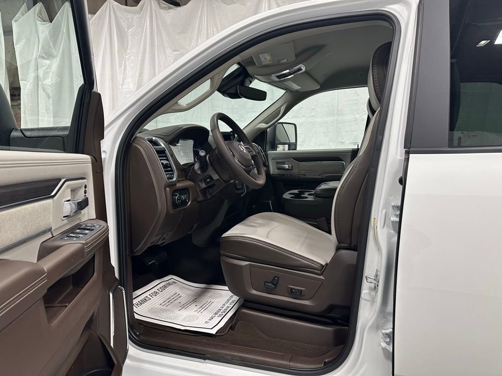Used 2025 RAM 2500 Laramie image 10