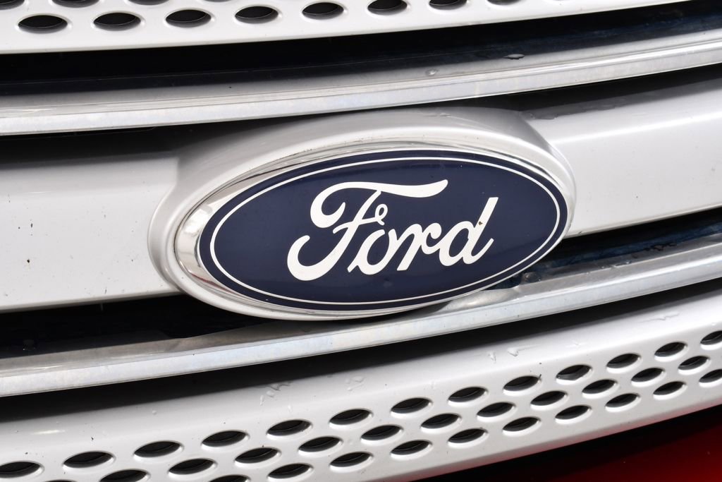 Used 2014 Ford Explorer XLT w/ Equipment Group 202A image 22