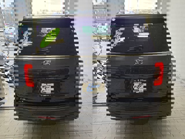 Used 2022 Ford Expedition Limited w/ Equipment Group 304A image 12