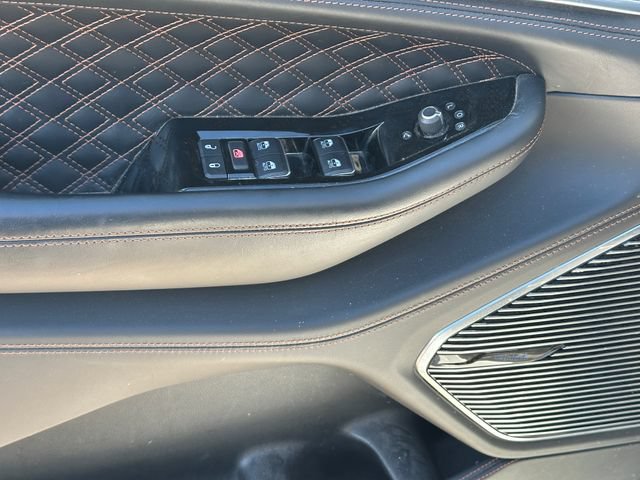 Used 2022 Jeep Grand Cherokee Summit AWD/4WD image 21