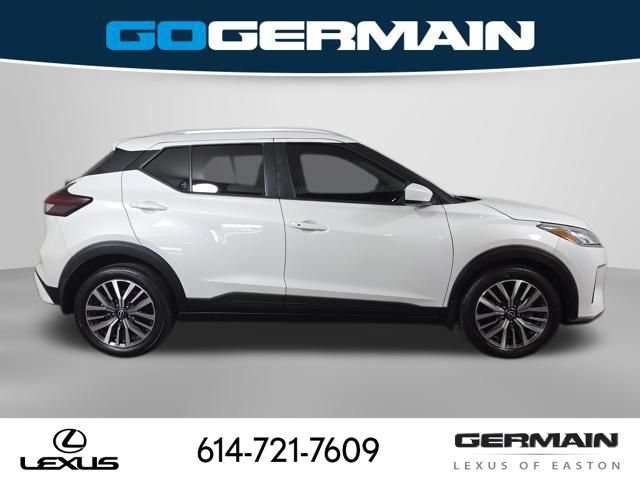 Used 2024 Nissan Kicks SV FWD image 7