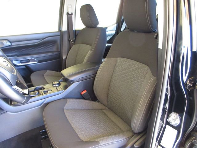 New 2025 Ford Ranger XLT w/ Convenience Package image 11