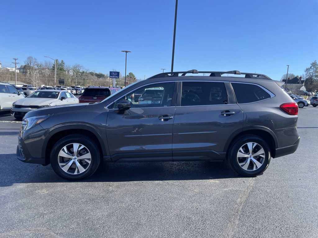 Certified 2025 Subaru Ascent Premium w/ Popular Package #2 image 3