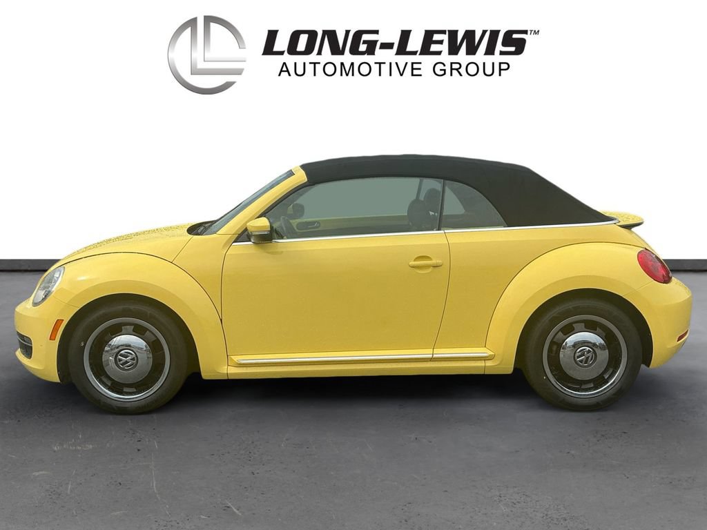 Used 2013 Volkswagen Beetle 2.5 FWD video 2