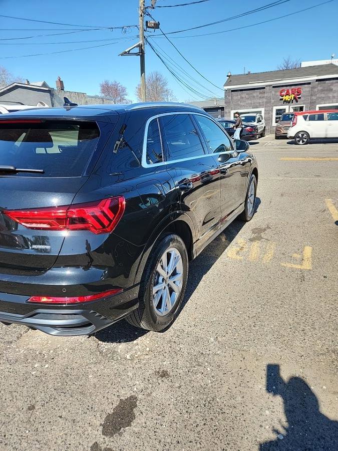 Used 2021 Audi Q3 2.0T Premium w/ Convenience Package AWD/4WD image 5