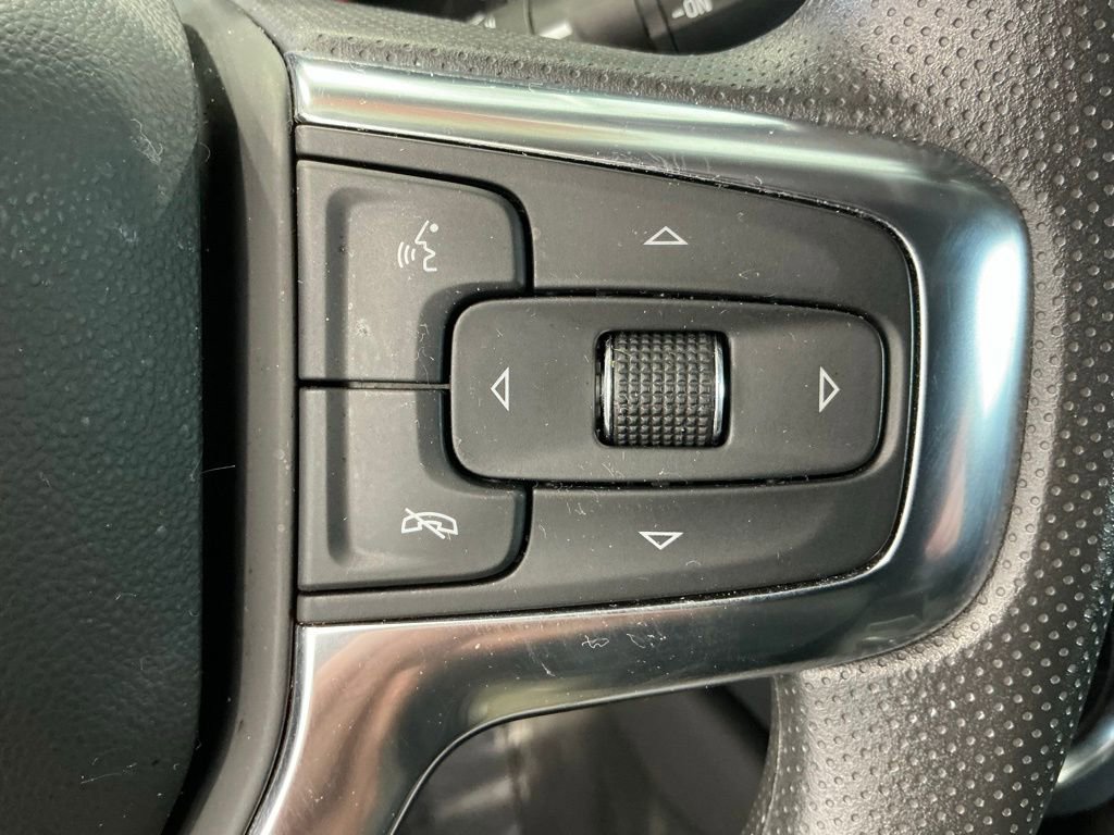 Used 2025 Chevrolet Blazer LT FWD image 33