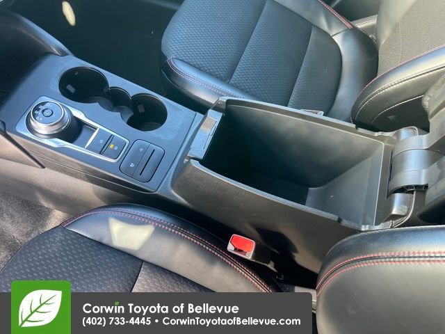 Used 2025 Ford Escape ST-Line Select image 24