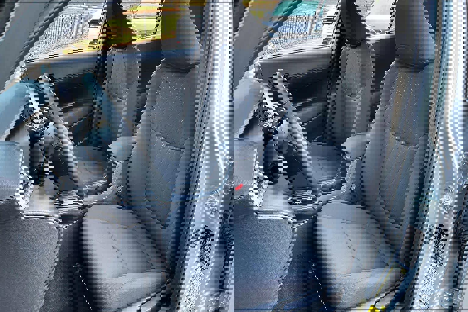 Certified 2024 Toyota Corolla Cross LE w/ Moonroof Package image 8